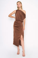 Load image into Gallery viewer, Evie Boat Neck Maxi Dress