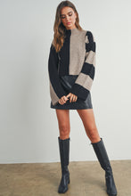 Load image into Gallery viewer, Anahi Color Block Mock Turtleneck Sweater
