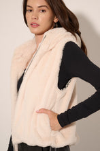 Load image into Gallery viewer, Neveah Ultra Soft Fur Zip Up Vest