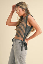 Load image into Gallery viewer, Violeta Striped Side Tie Sweater Vest