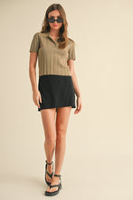 Load image into Gallery viewer, Aileen Wide Ribbed Detail Knitted Collar Top