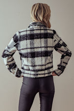 Load image into Gallery viewer, Kennedy Cozy Fleece Plaid Print Jacket