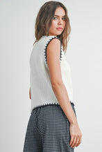 Load image into Gallery viewer, Contrast Hem Sweater Vest - White