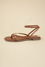 Load image into Gallery viewer, ELIO-1 FLAT SANDALS