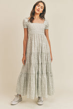 Load image into Gallery viewer, Garden Floral Tiered Maxi Dress