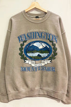 Load image into Gallery viewer, Washington Mt Ranier Pullover Sweatshirt