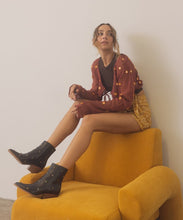 Load image into Gallery viewer, OASIS SOCIETY Ivanna - Star Studded Western Boots