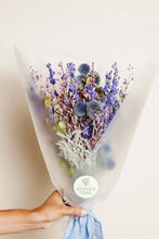 Load image into Gallery viewer, Field Bouquet Dried Flowers - Lilac