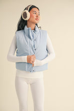 Load image into Gallery viewer, Cropped Puffer Vest - Light Blue