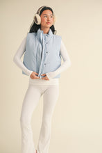 Load image into Gallery viewer, Cropped Puffer Vest - Light Blue