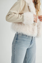 Load image into Gallery viewer, Aspen Suede Jacket with Fur Trim