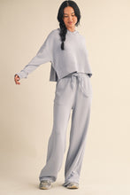 Load image into Gallery viewer, Basic Scuba Knit Cropped Hoodie