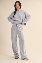 Load image into Gallery viewer, Basic Scuba Knit Cropped Hoodie