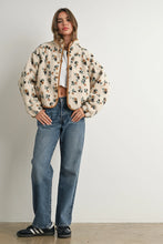 Load image into Gallery viewer, Floral Print Fluffy Fleece Jacket