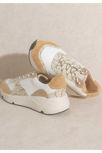 Penelope Casual Running Sneaker