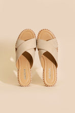 Load image into Gallery viewer, Platform Slide Espadrille Sandals