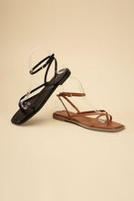 Load image into Gallery viewer, ELIO-1 FLAT SANDALS