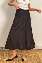 Load image into Gallery viewer, Tailored Linen Blend Maxi Skirt - Black