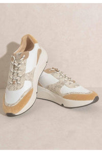 Penelope Casual Running Sneaker