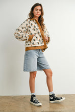 Load image into Gallery viewer, Denim Floral Print Fluffy Fleece Jacket - Brown