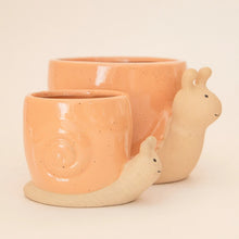 Load image into Gallery viewer, Snail Planter Pot: Sunset