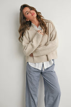 Load image into Gallery viewer, Fallon Open Back Bowtie Sweater - Tan