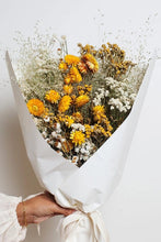 Load image into Gallery viewer, Field Bouquet Dried Flowers - Sunshine