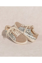 Load image into Gallery viewer, Salina Leopard Lace Up Sneakers