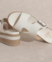 Load image into Gallery viewer, Staple Platform Sandal