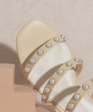 Load image into Gallery viewer, Pearl Flat Sandals