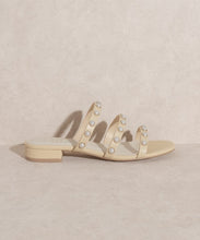 Load image into Gallery viewer, Pearl Flat Sandals