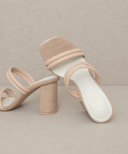 Load image into Gallery viewer, Strappy Alligator Heel