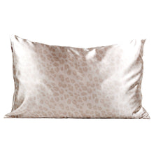 Load image into Gallery viewer, Leopard Satin Pillow Cover