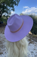 Load image into Gallery viewer, WIDE BRIM DANDY PANAMA HAT FOR WOMEN